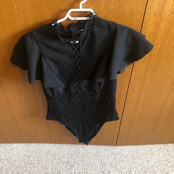 3/$20 Flutter sleeve crocheted bodysuit - Picture 2 of 5